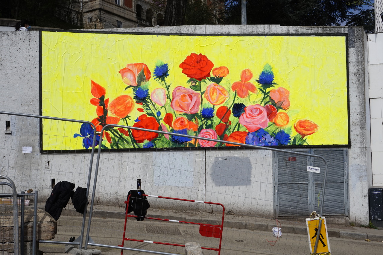 Collage « Le bouquet public » de Coline Gaulot, Avril 2021 — M.U.R Saint-Étienne
