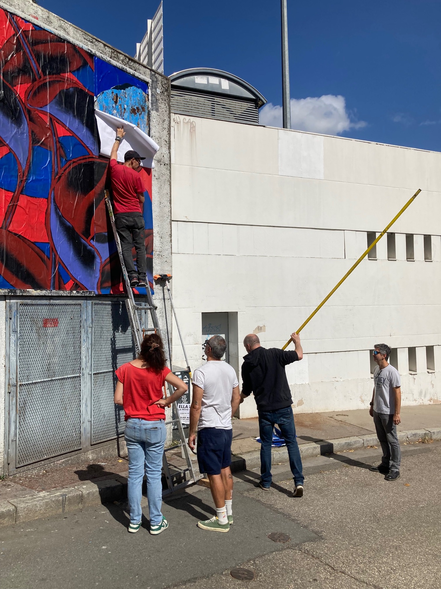 Collage « Memories from another timeline » de Julien Colombier, Septembre 2024 — M.U.R Saint-Étienne