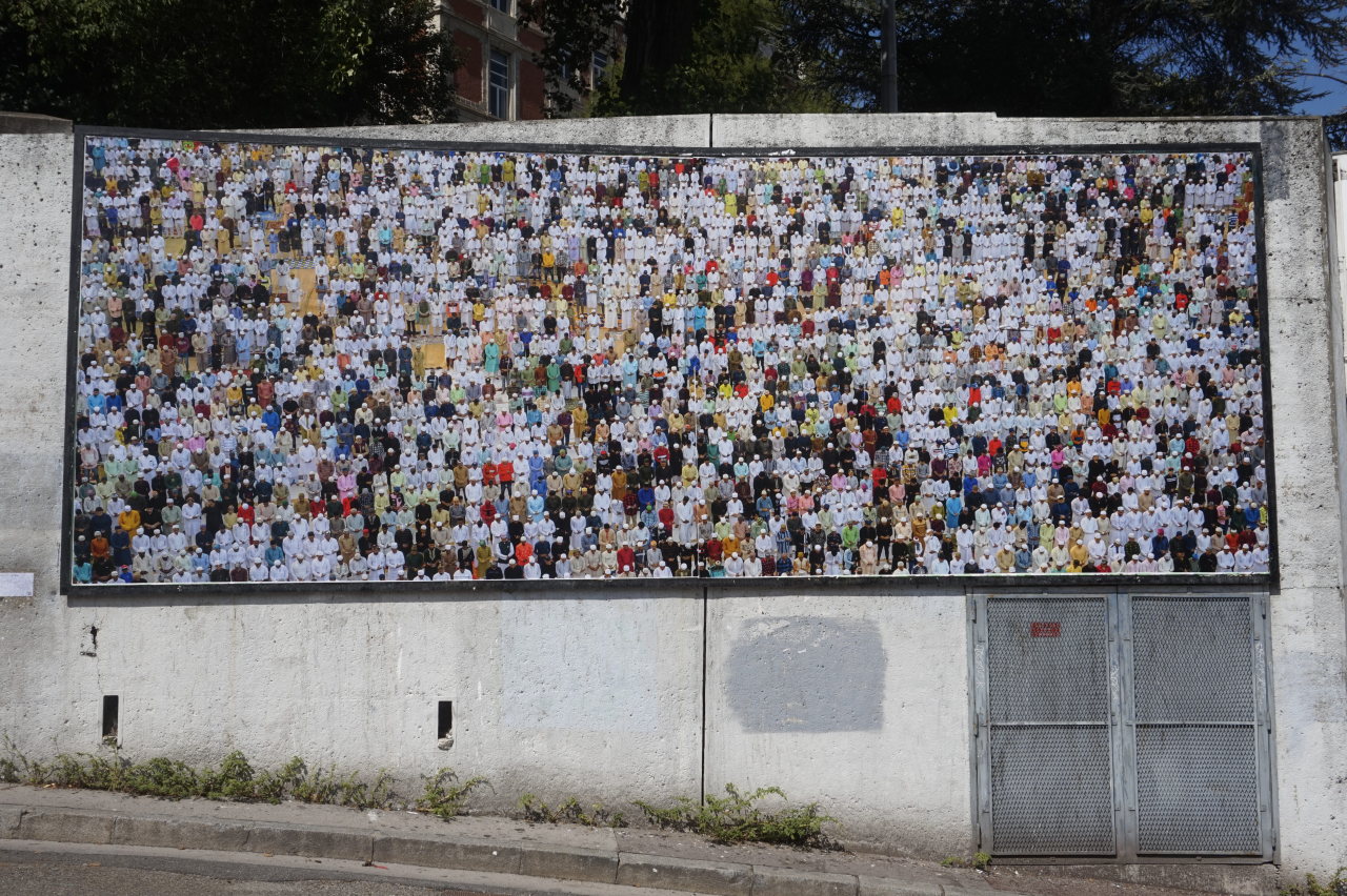 Collage « Eid prayers » de Inconnu, Septembre 2022 — M.U.R Saint-Étienne